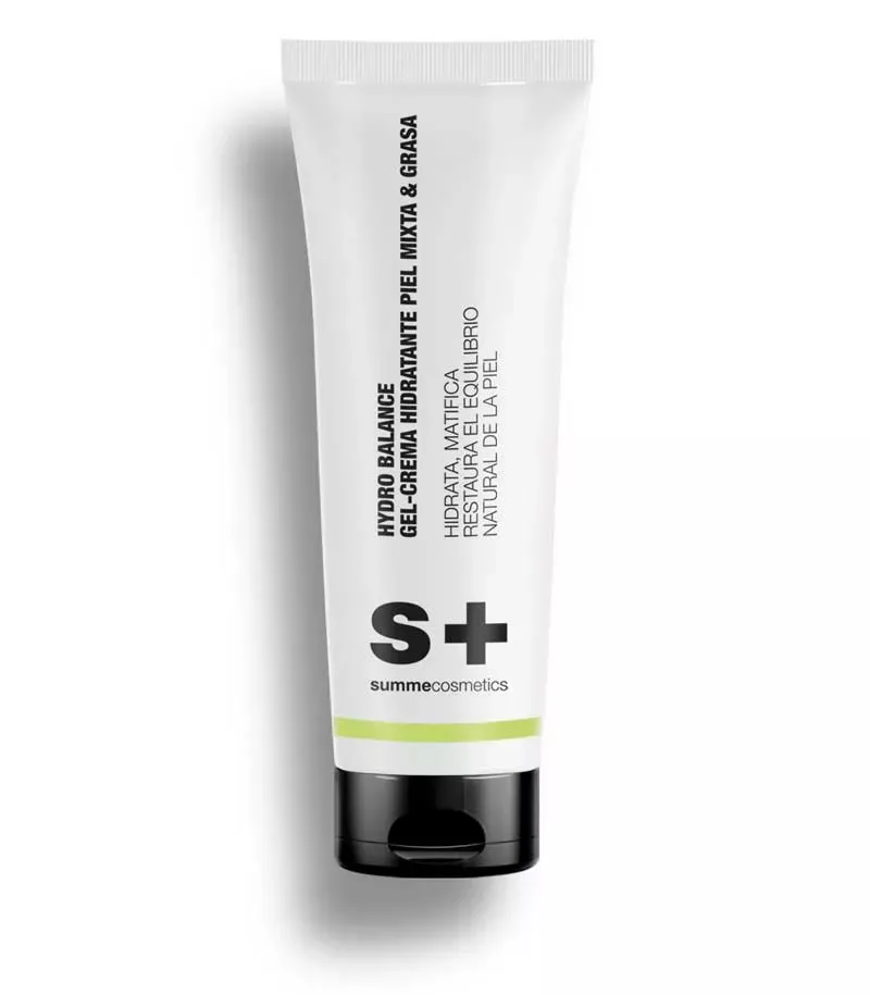 Leichte Gesichtspflege bei Unreinheiten