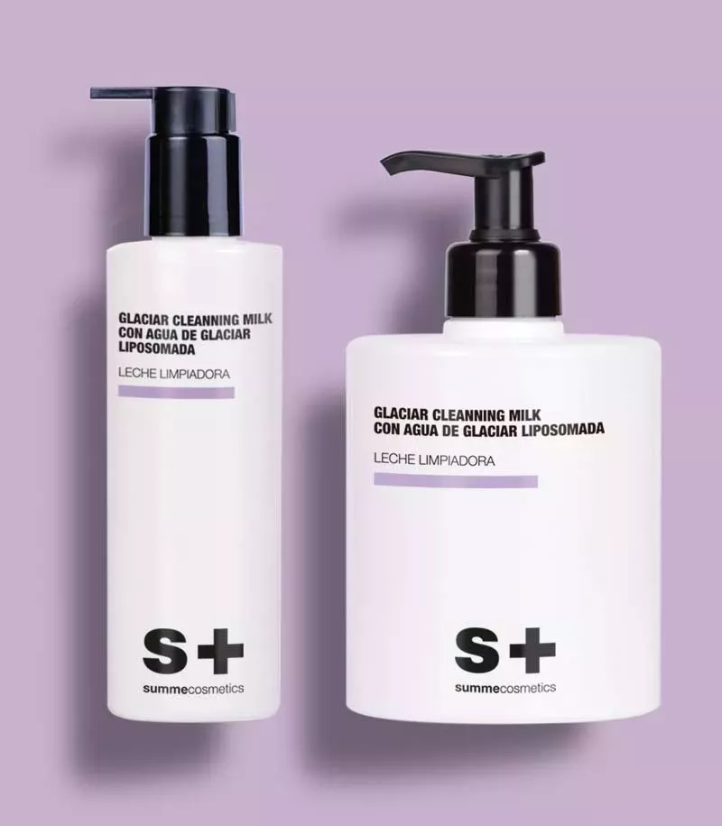 Summecosmetics - Sanfte Reinigungsmilch mit leichter und frischer Textur.